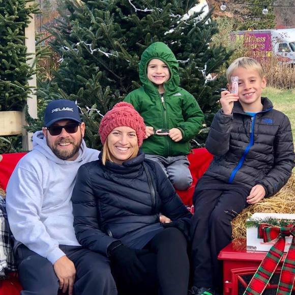 Meet your Posher, Megan - Picture 1 of 1